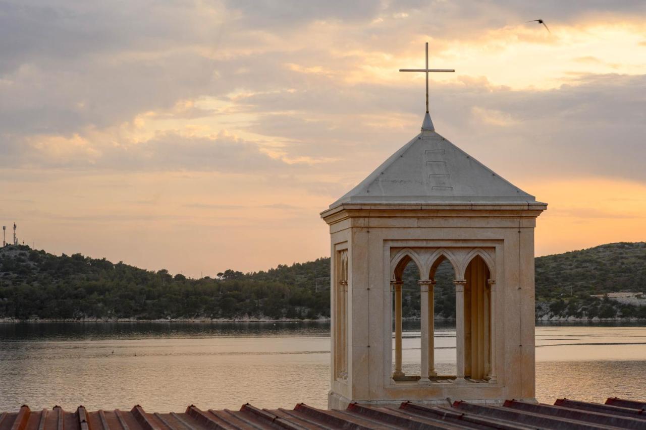 On The Rock Apartments Šibenik Екстериор снимка