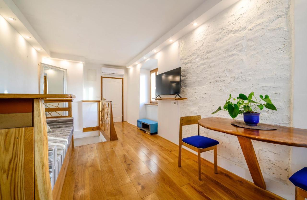 On The Rock Apartments Šibenik Екстериор снимка