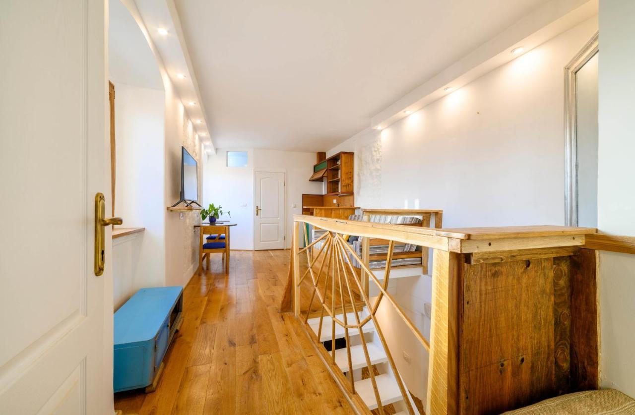 On The Rock Apartments Šibenik Екстериор снимка