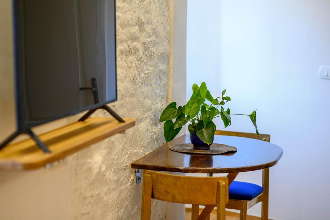 On The Rock Apartments Šibenik Екстериор снимка