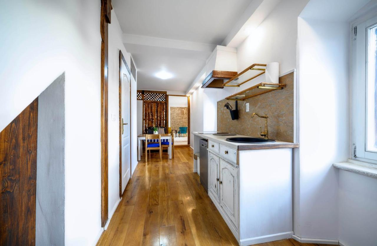 On The Rock Apartments Šibenik Екстериор снимка